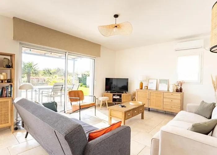 Charme 3 Ch. Avec Piscine Privee A Saint-martin-de-re - Fr-1-835-36 Villa *