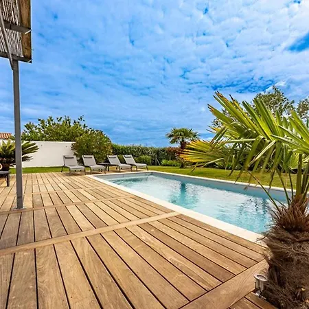 Charme 3 Ch. Avec Piscine Privee A - Fr-1-835-36 فيلة