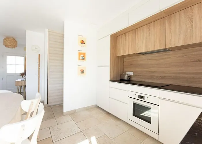 Avec Piscine, 3 à Saint-martin-de-ré, Proche - Fr-1-835-36 Villa *